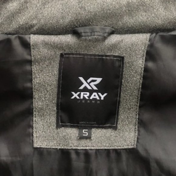 Men's Vest - Picture 4 of 4